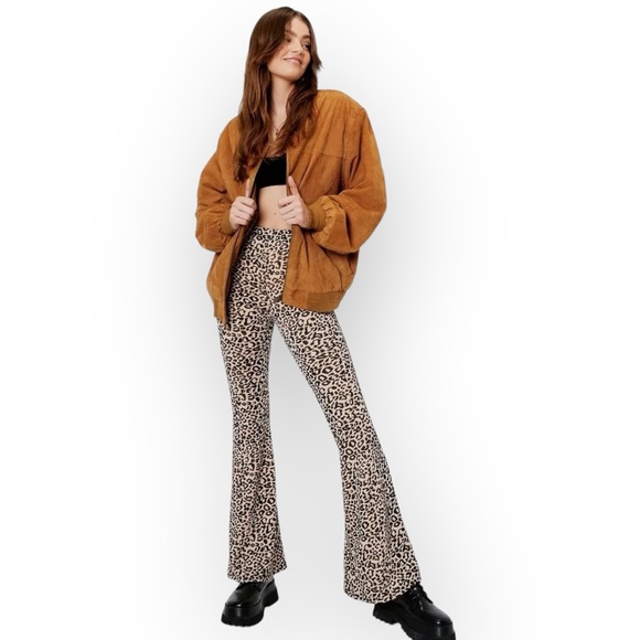 NWT Nasty Gal Leopard Print Flares - Picture 3 of 14